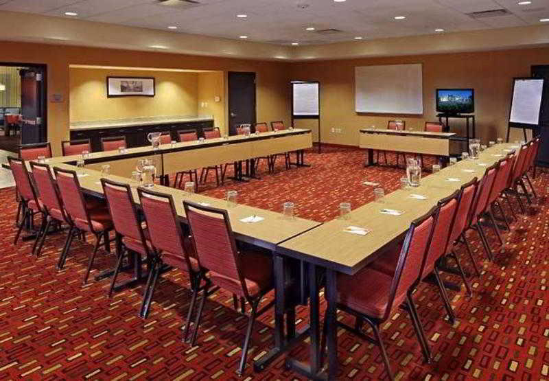 คอร์ตยาร์ด ฟิลาเดลเฟีย โคเตสวิลล์/เอ็กซ์ตัน Hotel Coatesville ภายนอก รูปภาพ